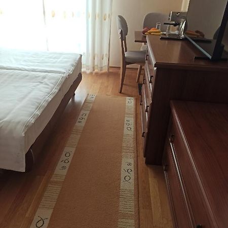 Home Sweet Rental Tiranë Luaran gambar