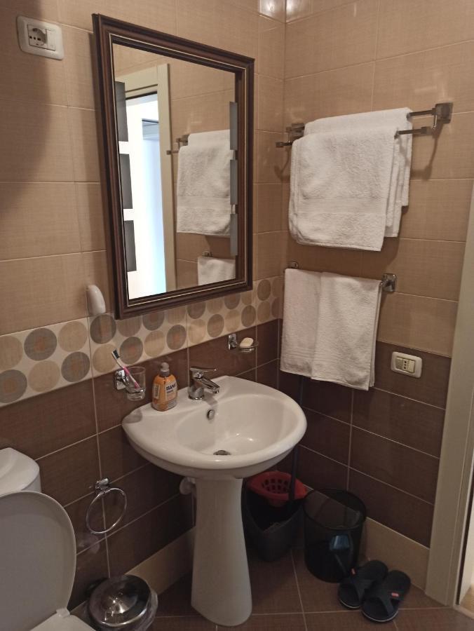 Home Sweet Rental Tiranë Luaran gambar
